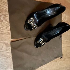 Gucci stilettos Size 6
